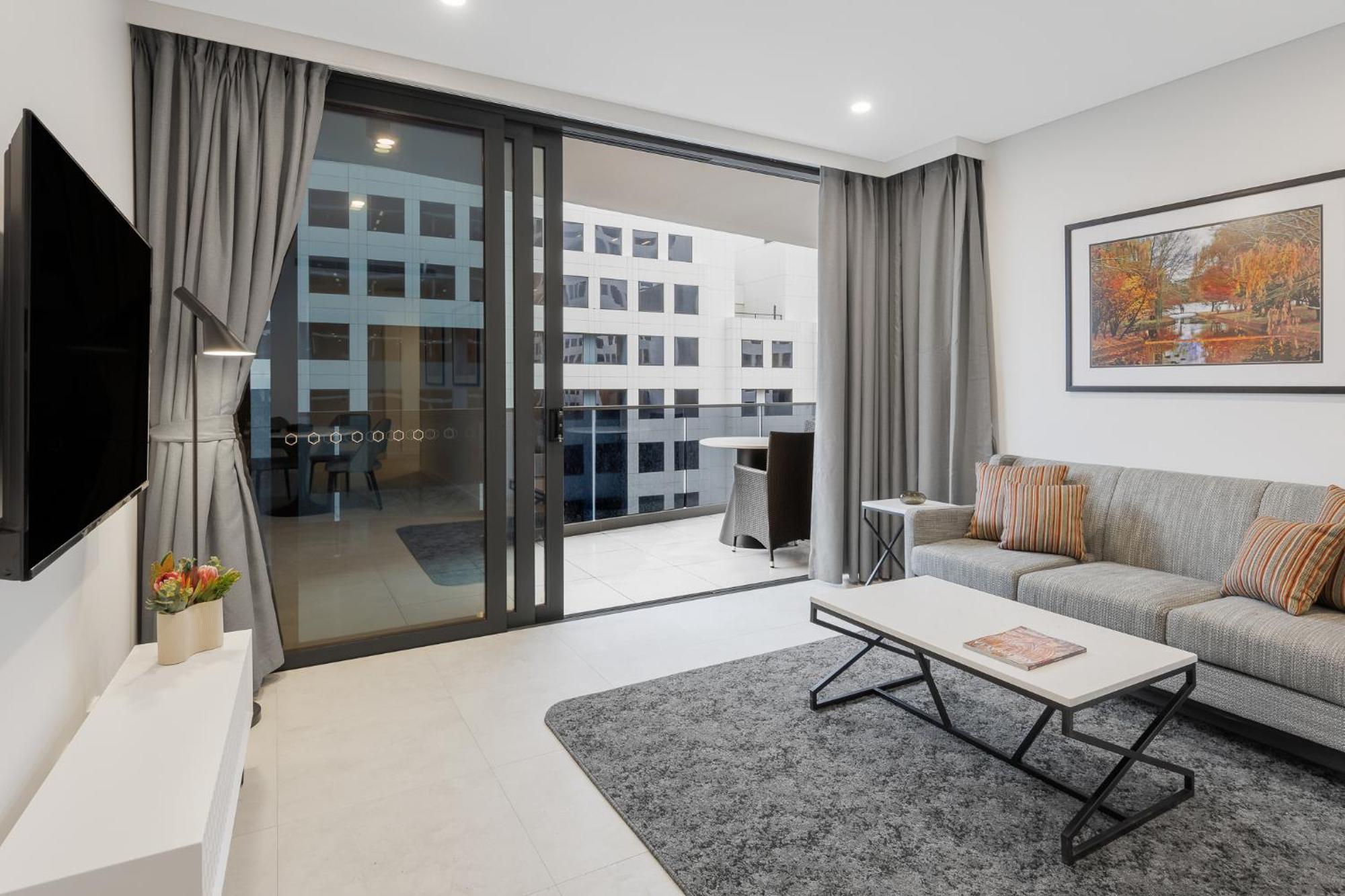 Meriton Suites Canberra Eksteriør bilde Living room