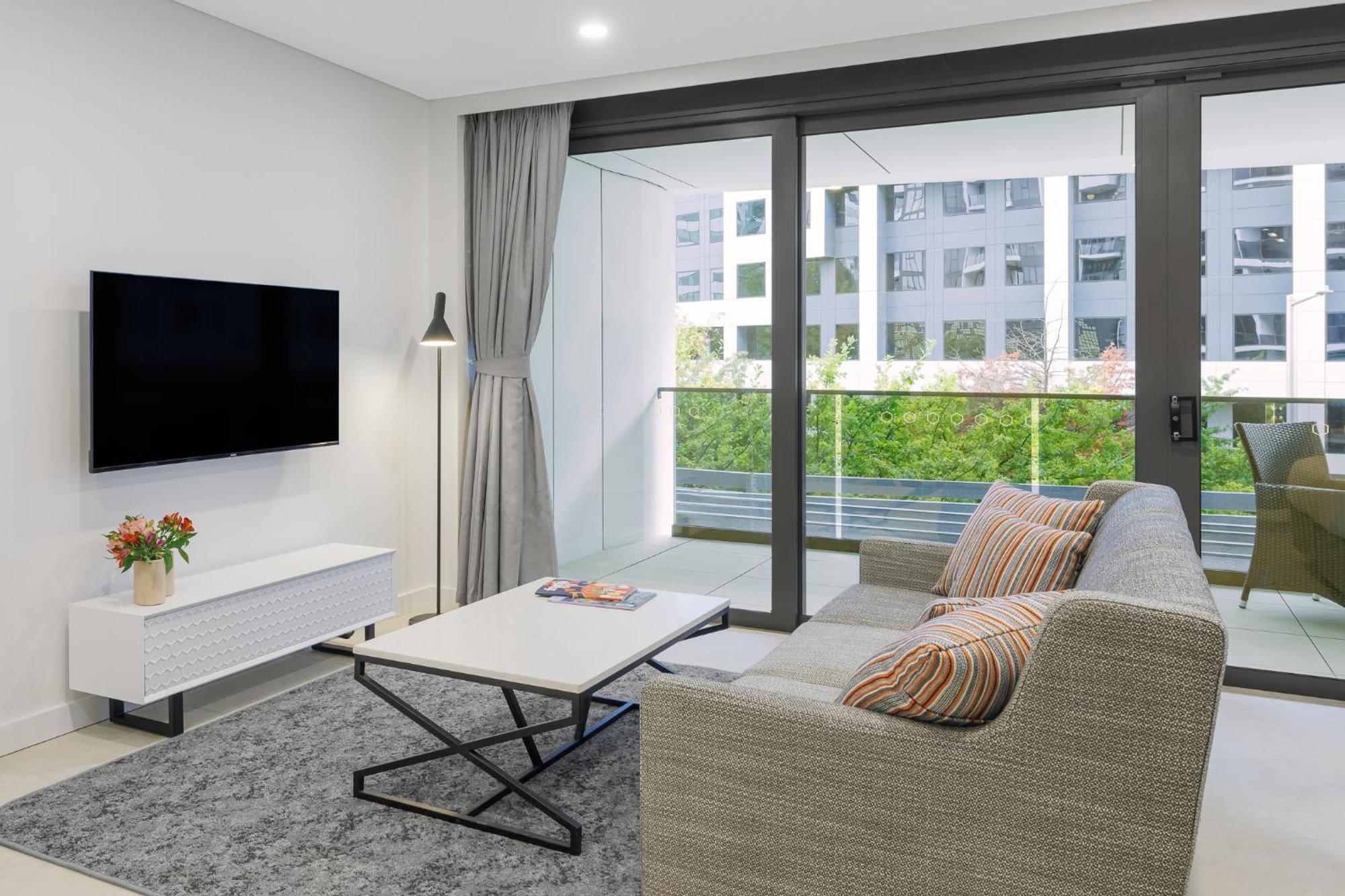 Meriton Suites Canberra Eksteriør bilde Living room